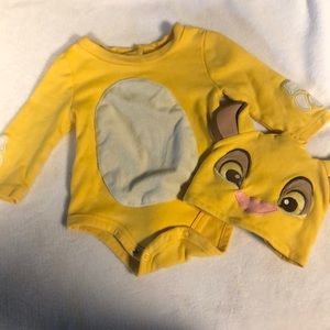 🛍️Adorable Disney Simba onesie with matching hat size 9-12 months